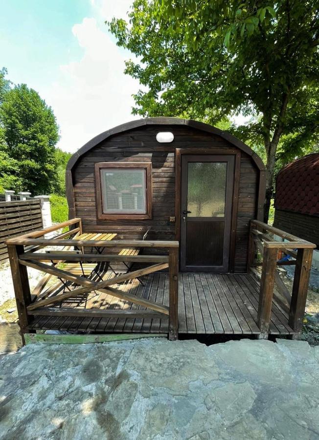 Карамановите Къщи Aprilți Exterior foto