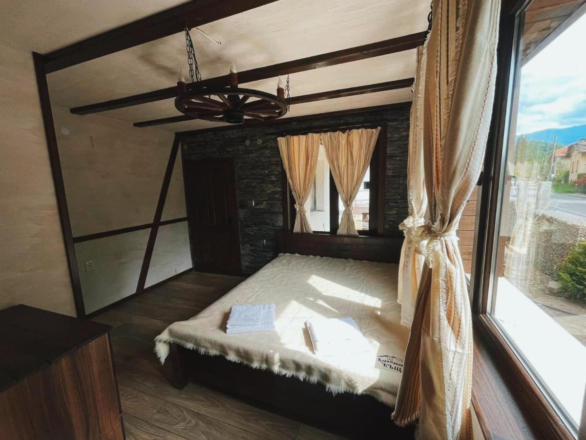 Карамановите Къщи Aprilți Exterior foto